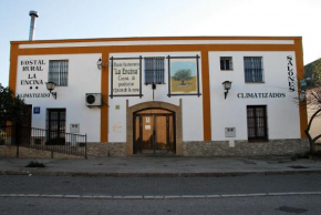Отель Hostal la Encina  Эль-Реаль-Де-Ла-Хара
